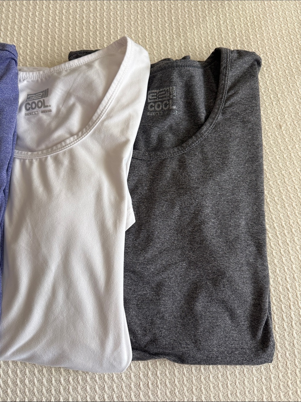 32 Degree Women’s Short Sleeve Tees - Black, Blue, White, Charcoal - Picture 4 of 4